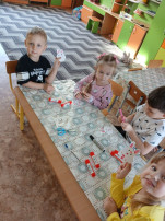 Аппликация "Заюшка" Аппликация "Заюшка".